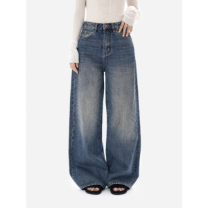 Women's casual jeans