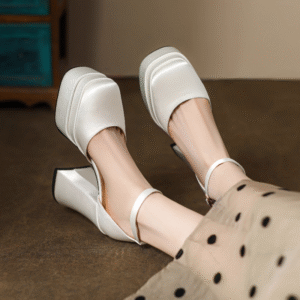 Women's Vintage Shoes